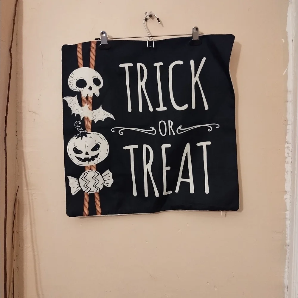 Halloween design multicolored pillow cases cover set of 2